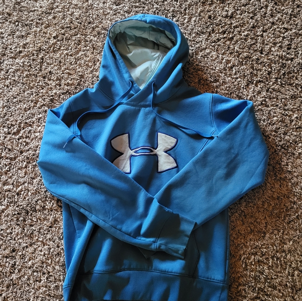 Womens Under Armour Hoodie Size M